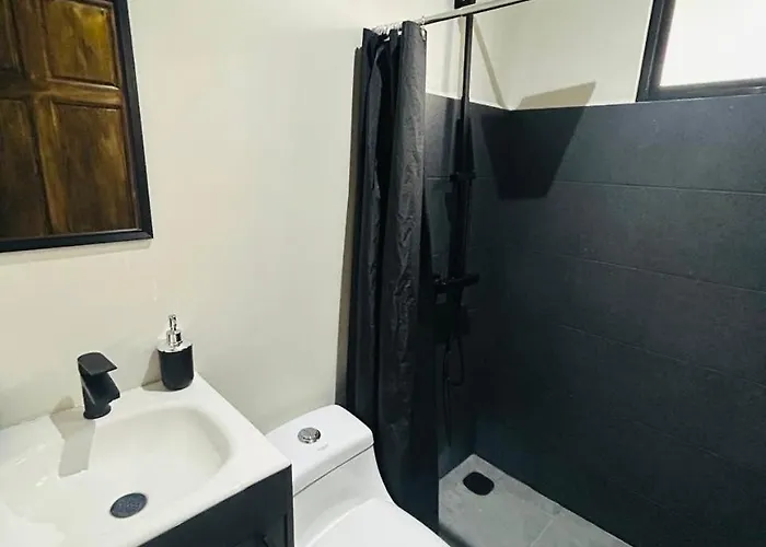 Casa Blanca Avec Piscine Privee *